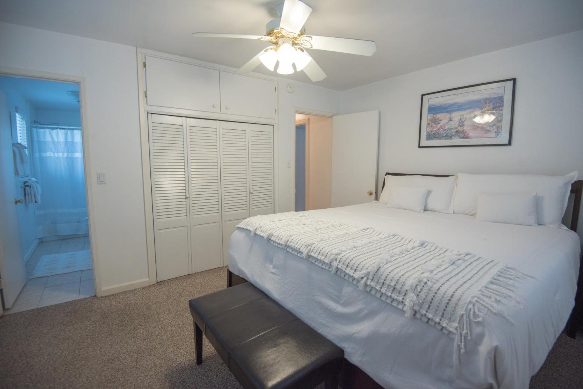 Pismo Beach Hotel Room photo