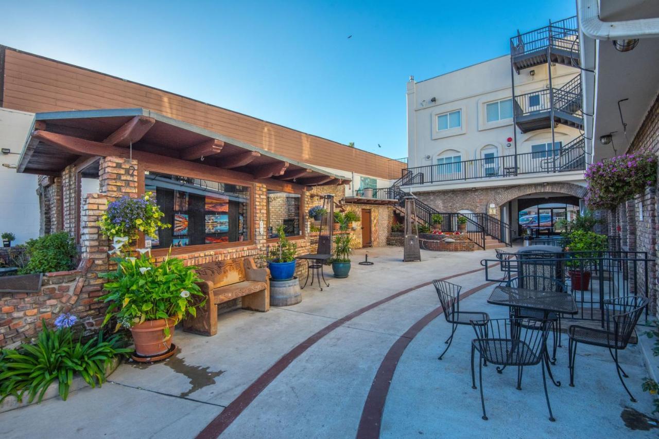 Pismo Beach Hotel Exterior photo
